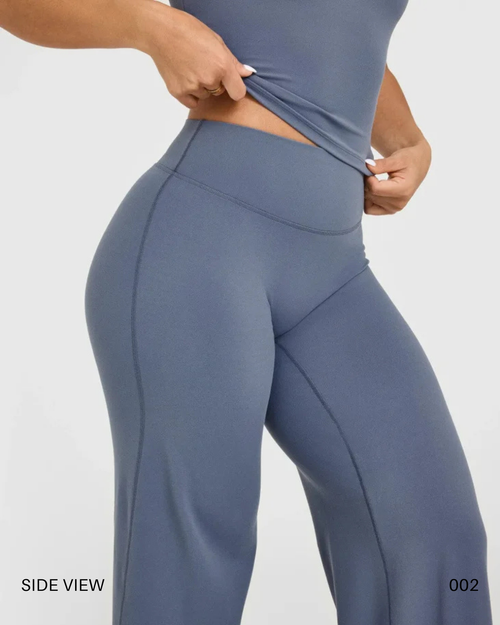 BUMP - Straight-Leg Pant