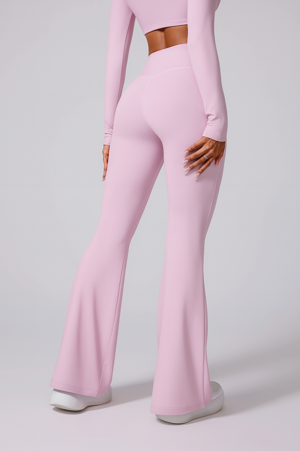 OWO -Flared Second-Skin Leggings