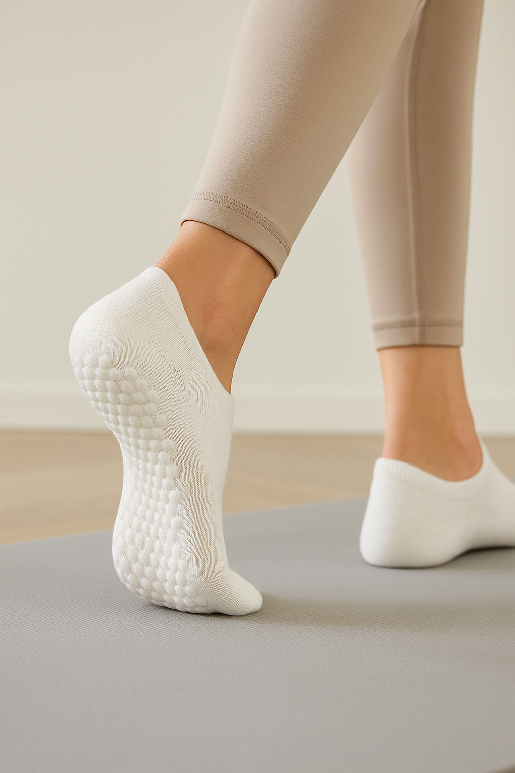 GripFlow - Pilate Socks