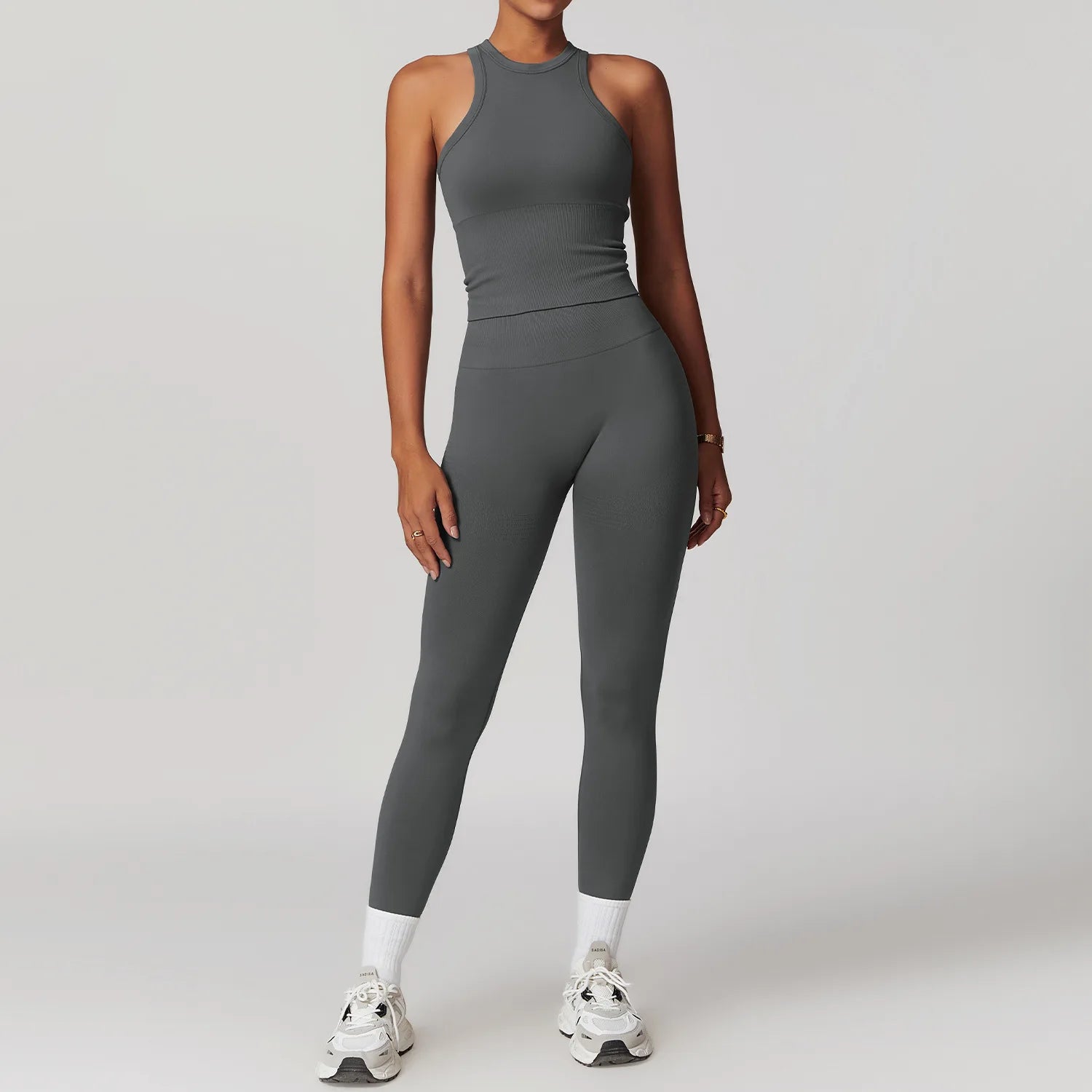 Seamless Yoga Set – Effortless Comfort, Elevated Style