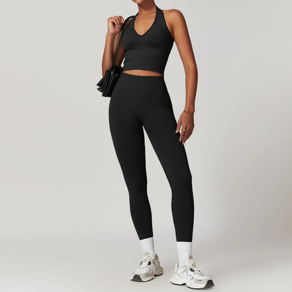 Seamless Yoga Set – Effortless Comfort, Elevated Style