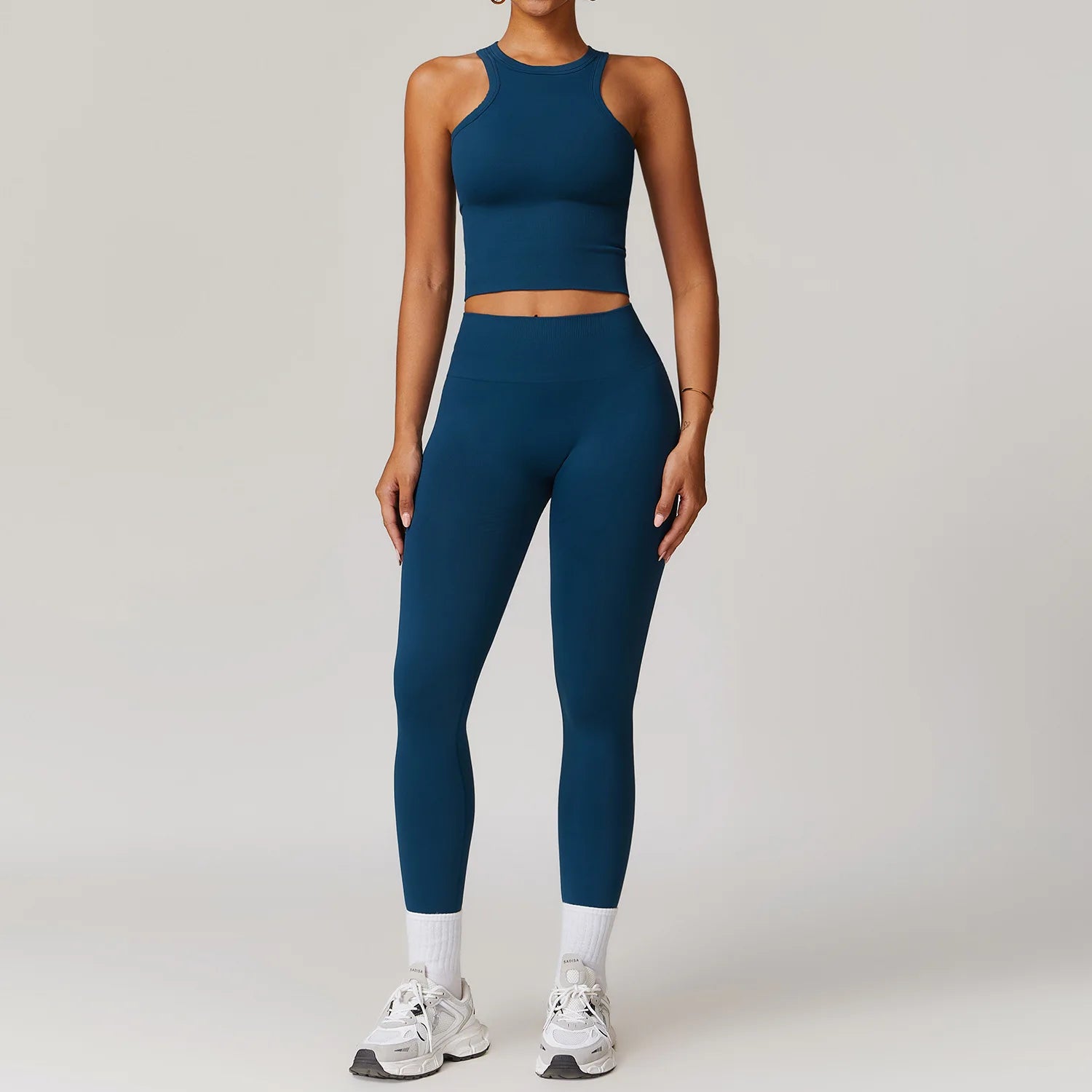 Seamless Yoga Set – Effortless Comfort, Elevated Style